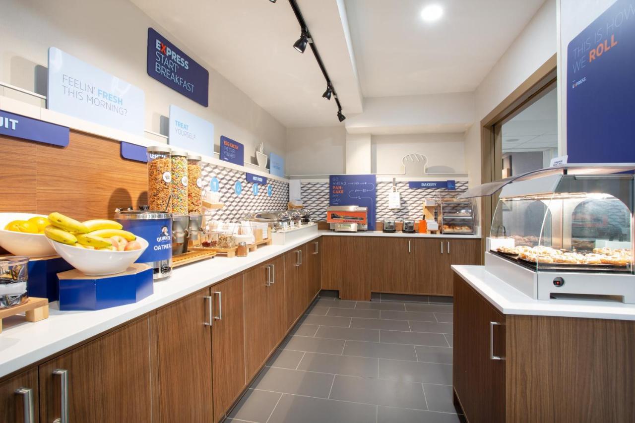 Holiday Inn Express & Suites Lincoln City By Ihg Kültér fotó