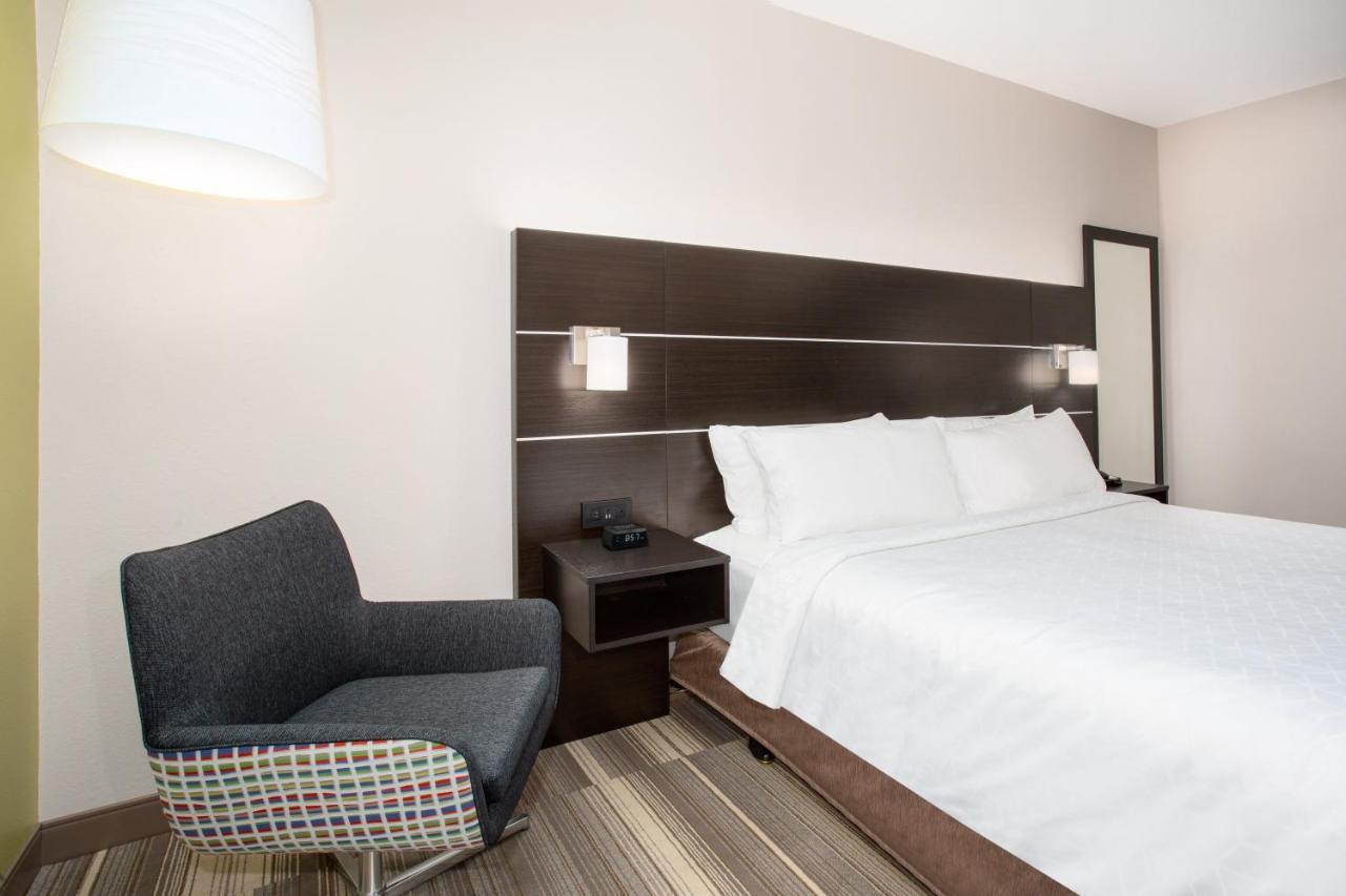 Holiday Inn Express & Suites Lincoln City By Ihg Szoba fotó
